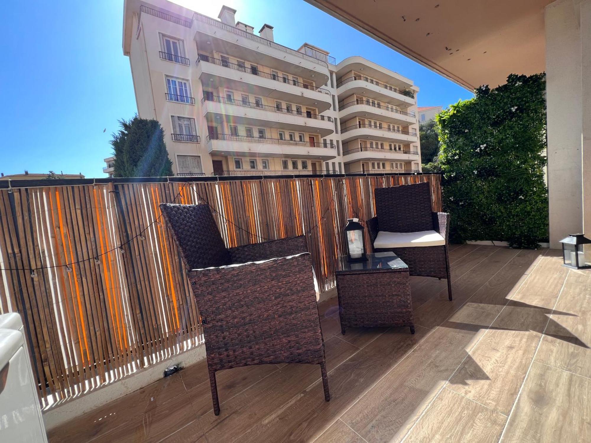 Les Arenes - Cannes Centre, Charmant 2 Pieces Recemment Renove De 45 M2 Avec Sa Terrasse De 10 M2 Экстерьер фото